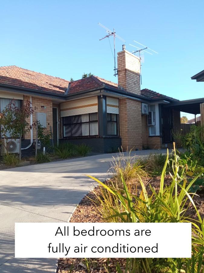 Sunny House - Melbourne Airport Home Luaran gambar